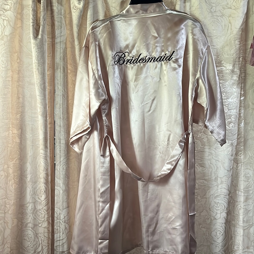 Bridesmaids robe